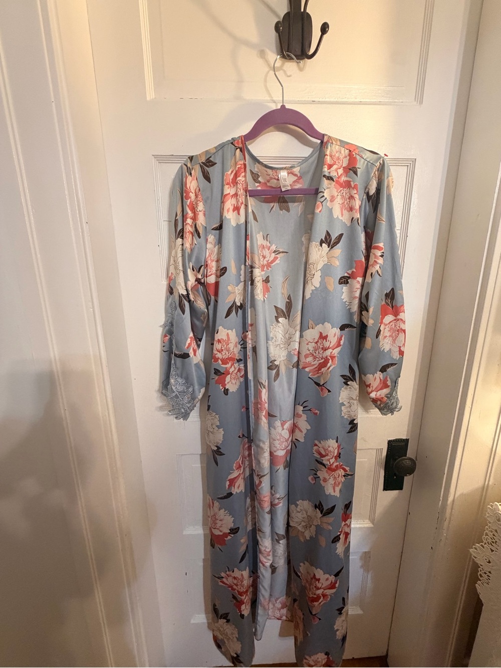 Flora Nikrooz Dusty Blue Floral 100% polyester Robe with Coral and Cream Blooms - Picture 5 of 8